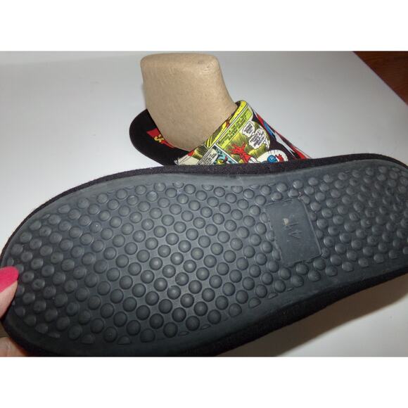 Marvel Comics mules house slippers size 8 1/2 women Unisex Great‎ condition - Picture 2 of 5